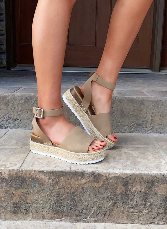 Dark Natural Espadrille Platform Sandal